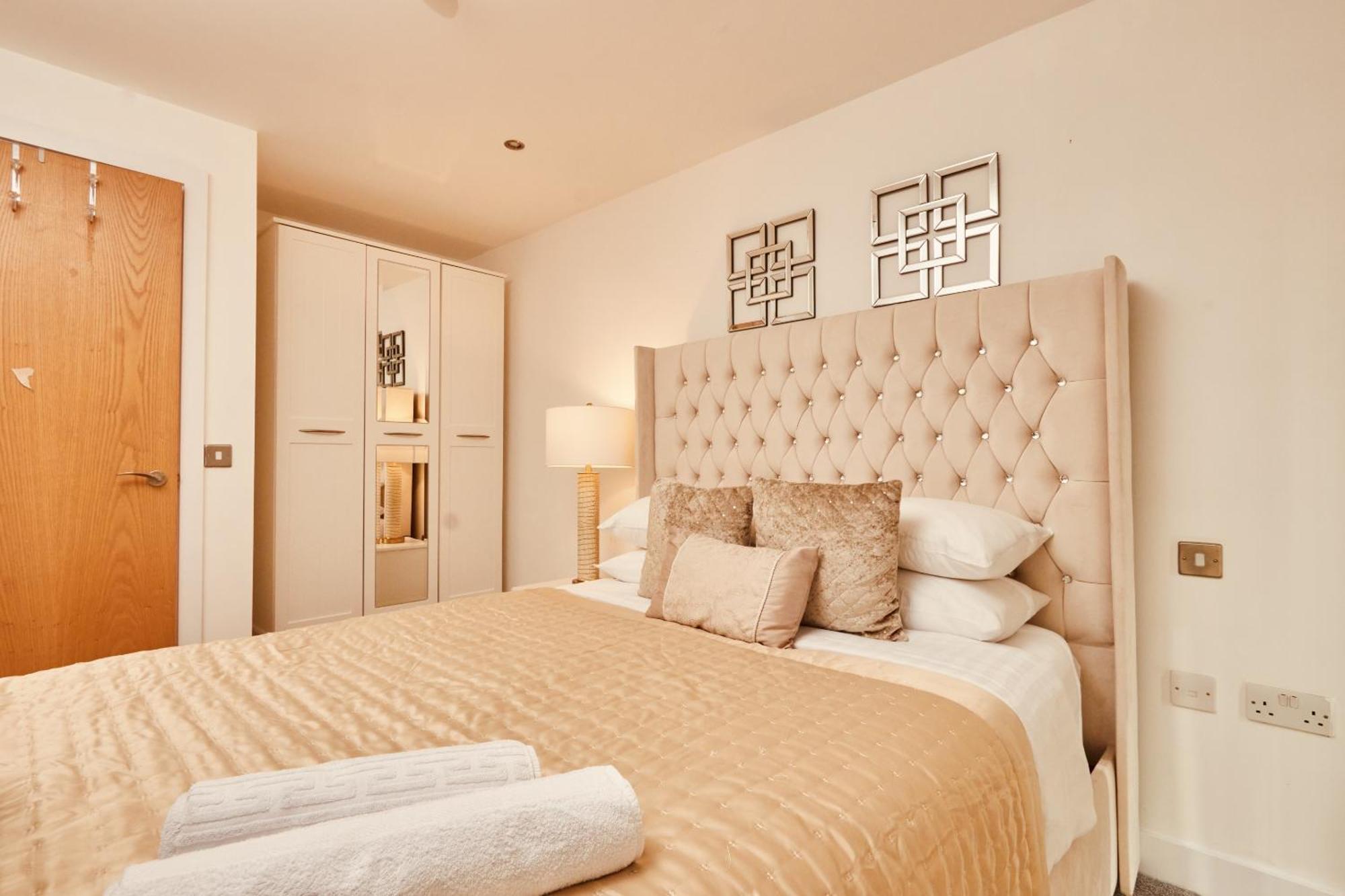 Central Leeds Dock Apt&Free Secure Parking! المظهر الخارجي الصورة
